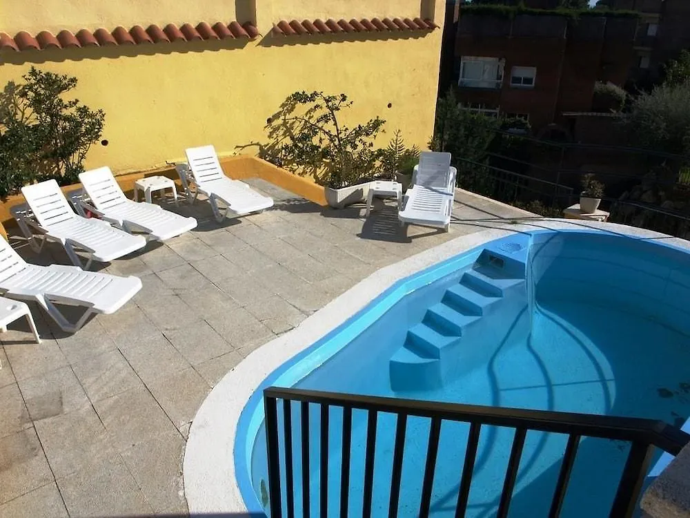 Apartaments Ar Enjoy Monjardi 료렛 드 마르 아파트