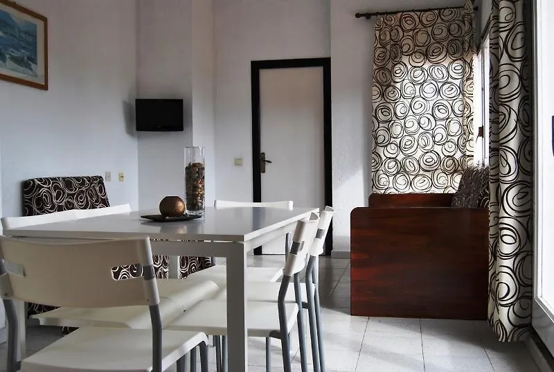Apartaments Ar Enjoy Monjardi 료렛 드 마르 0*,